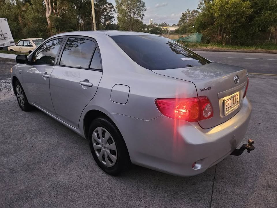 2009 Toyota corolla ascent manual sedan easy finance 4.jpg
